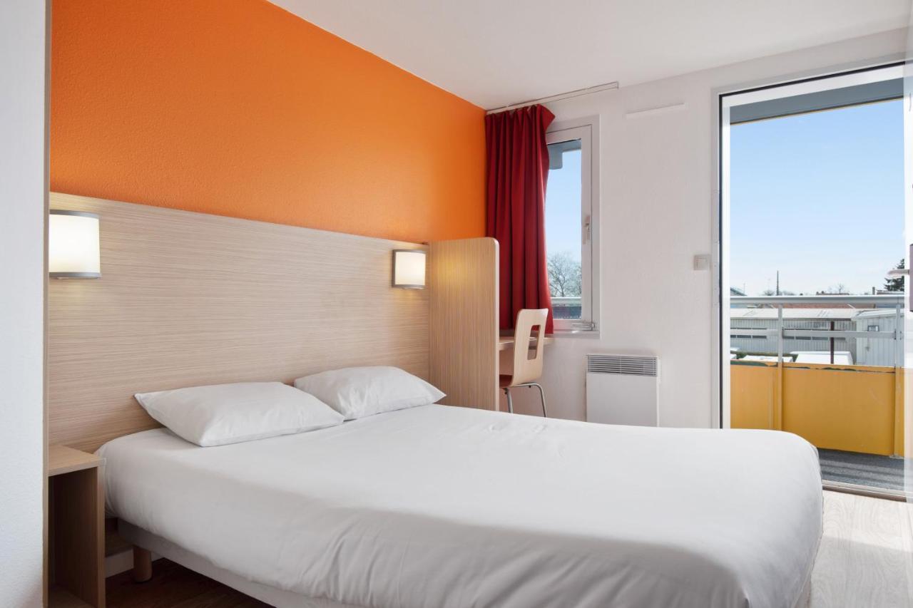 Premiere Classe Lyon Est - Bron Eurexpo * Décines-Charpieu